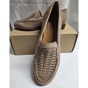 Earth‎ Footwear Women Sz 6.5M Elona Loafer Taupe leather upper